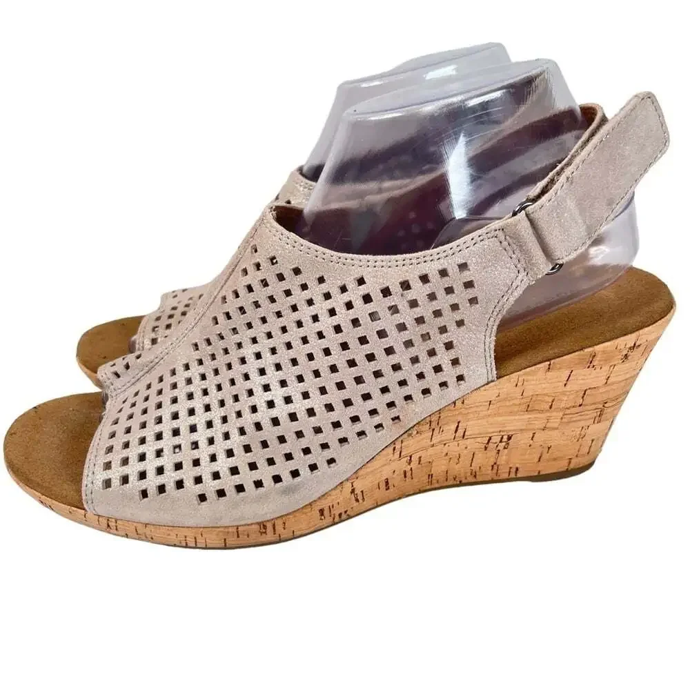 Rockport Briah Perforated Wedge Sandals Beige Suede Slingback Womens 8.5